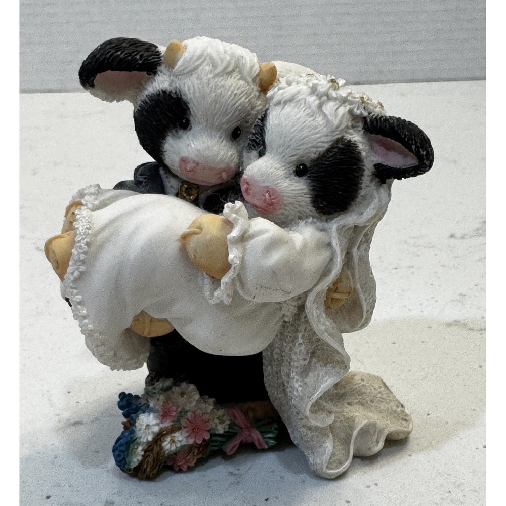 Mary's Moo Moos I'll Never Love An-Udder Cow Wedding Figurine Enesco 1995